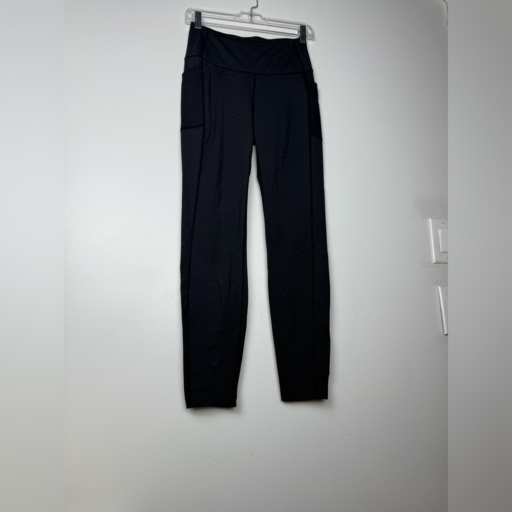 Mondetta Black‎ Cropped Women's Pants